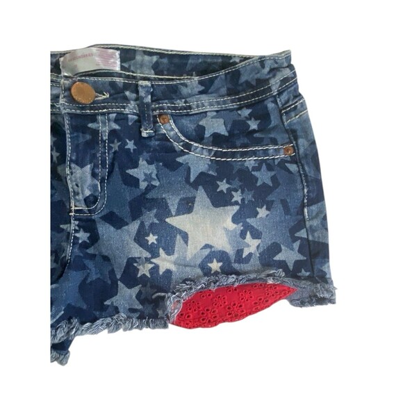 No Boundaries Denim Cutoff Shorts Stars & Red Lace Trim Pockets Frayed Hem Y2K - Picture 6 of 8